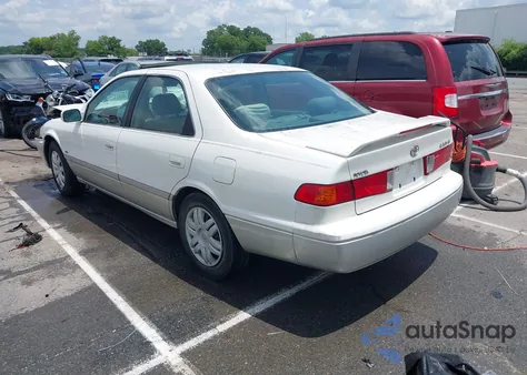 2001 Toyota Camry Le from USA, damaged, VIN JT2BG22K810561054